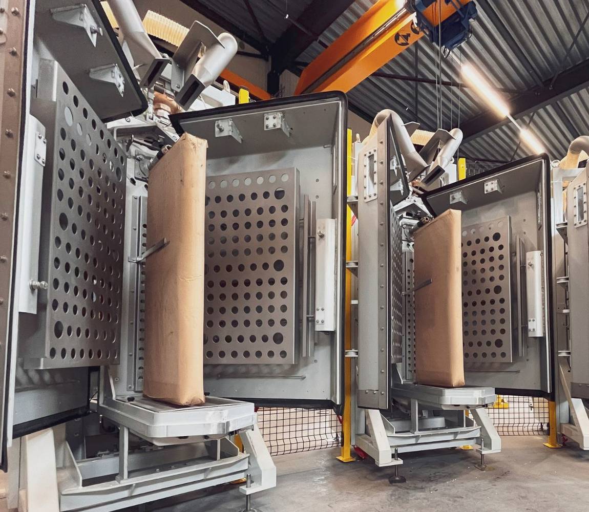 Three vacuum valve bag fillers