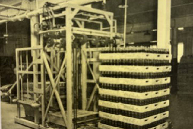The first vonGAL palletizer in 1957
