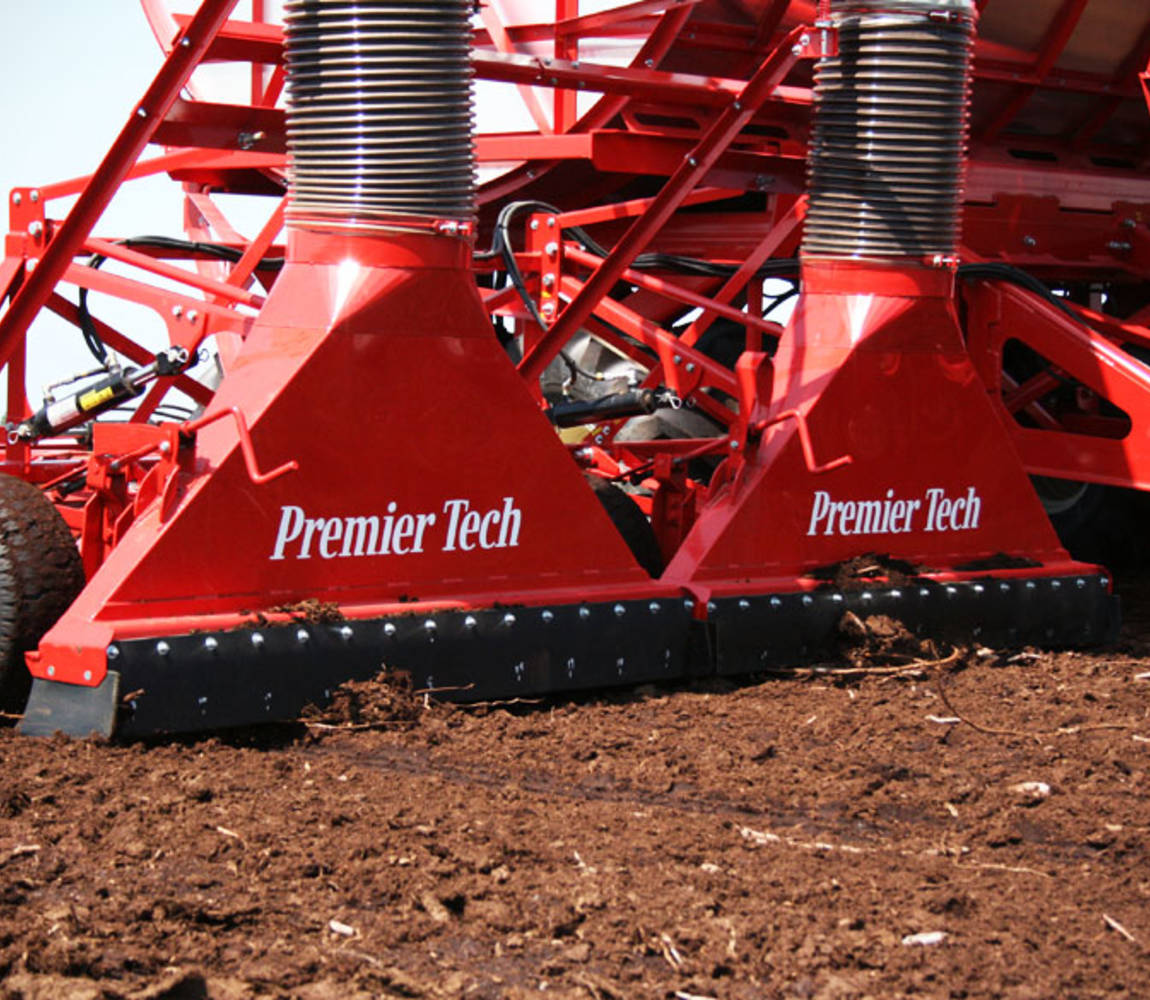 Peat moss harvesting machine | Peat Harvester Peat moss harvesting machine | Peat Harvester
