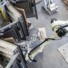 Chronos VPV Vacuum Packer A robot removes a filled valve bag from a vacuum packer
