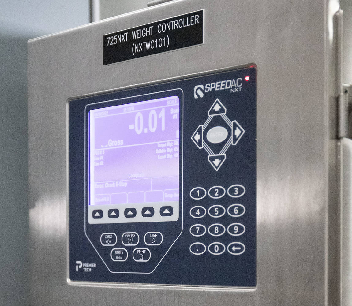 The interface of the electronic weight controller